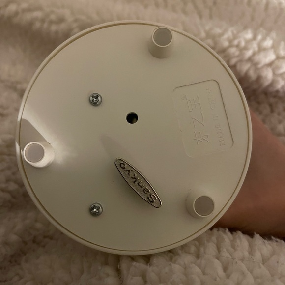 Flower music globe - Picture 3 of 7